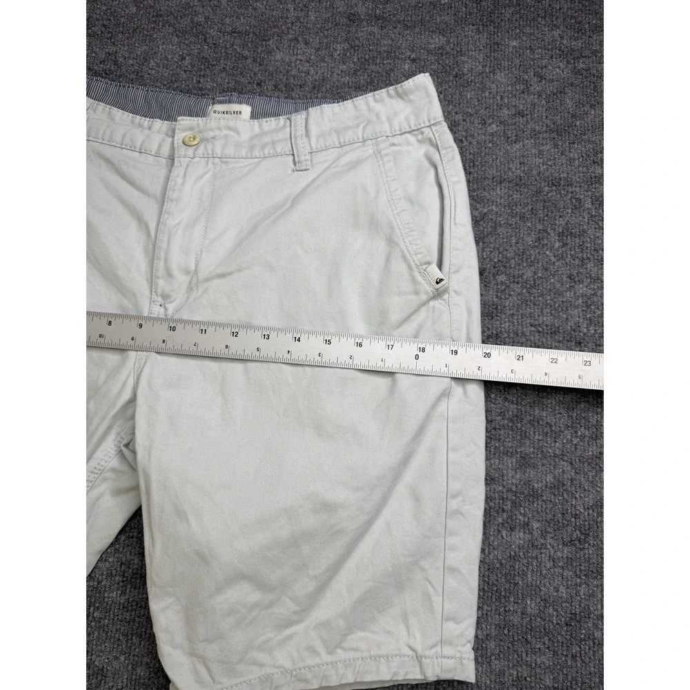 Quicksilver Flat Front Chino Shorts Men Straight Fit  100% Cotton Golf Casual 32
